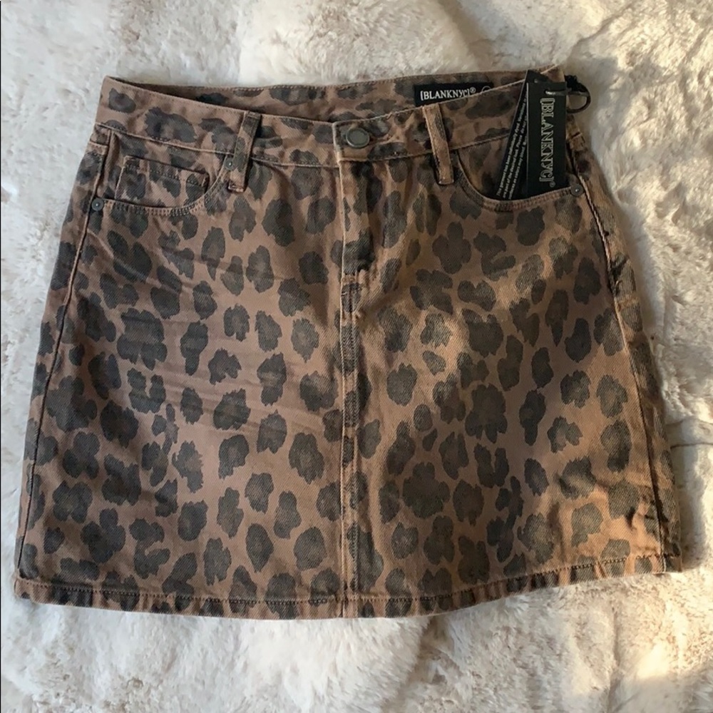 BLANK NYC LEOPARD DENIM MINI SKIRT | NWT